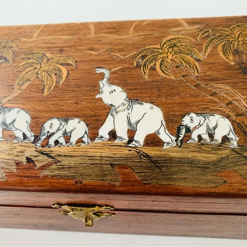 Wooden box